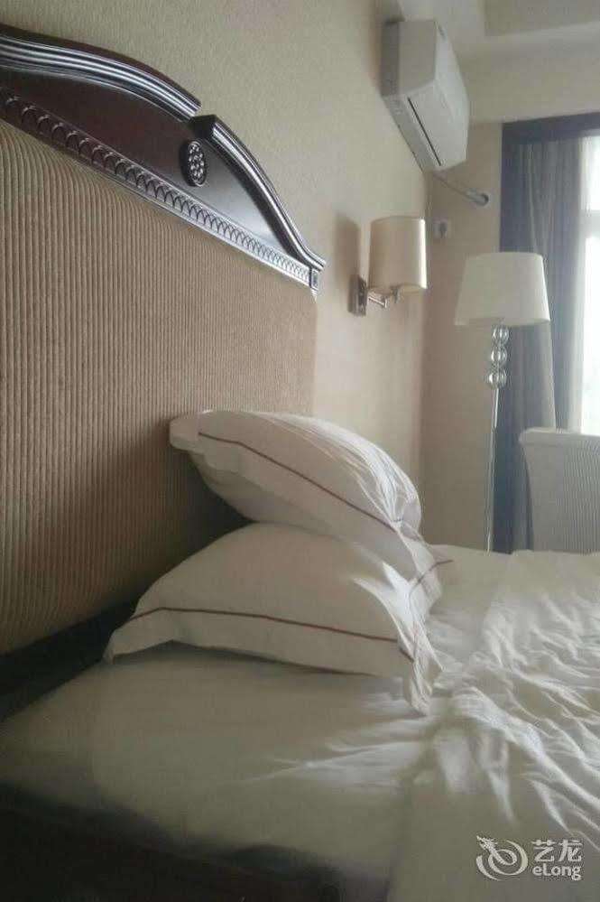 Country Garden Phoenix Hotel Suizhou Exterior foto